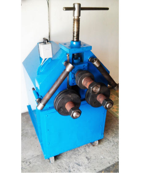 MÁY UỐN ỐNG 3 TRỤC CƠ SG D42